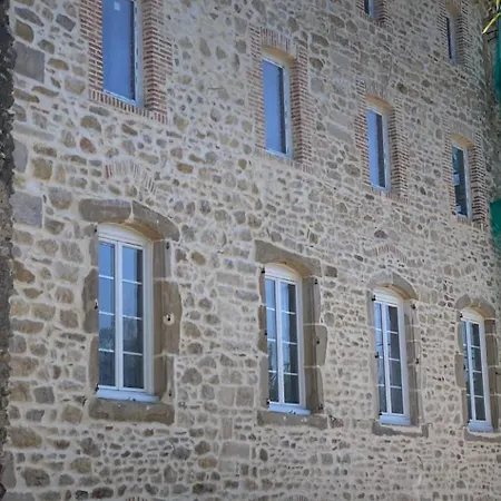 Nid De La Lègue Saint-Hilaire-de-Brethmas